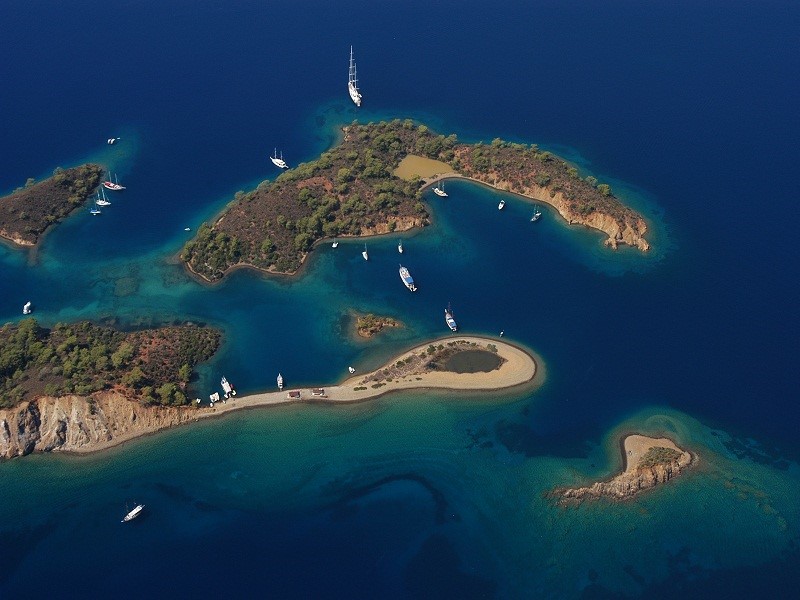 Fethiye 12 Islands Gocek Boat Tour sailboat